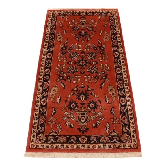 Middle Eastern Hand-Knotted Sarough Rug For Sale