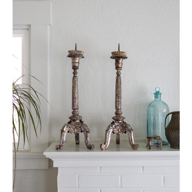 Wood Silvered Giltwood Italian Baroque Altar Prickets Candle Stands 18th Century For Sale - Image 7 of 15