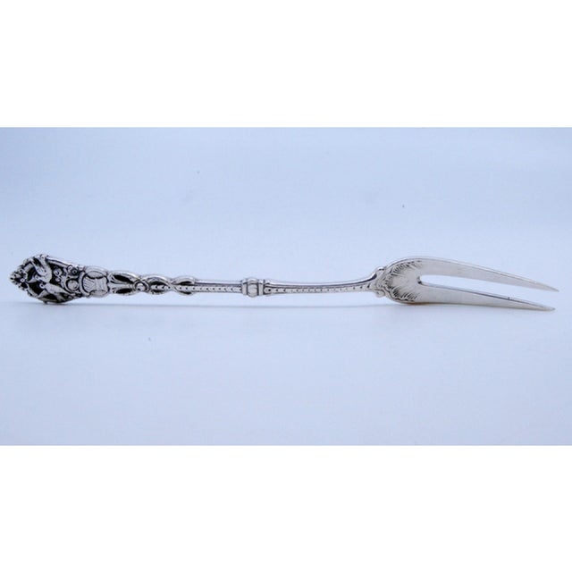 Silver Pickle Serving Fork with Two Prongs and Two Birds on Basket, in Good conditions. Designed 1920 to 1949