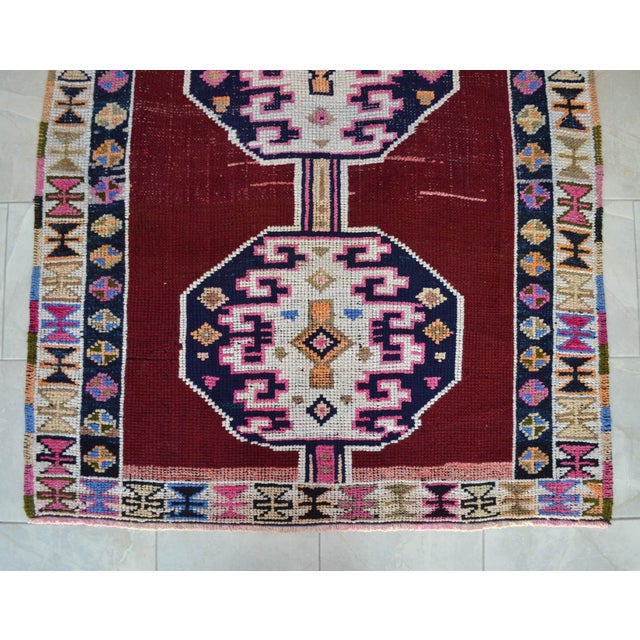 Vintage Hand Knotted Rug Ethnic Kurdish Rug - 4′8″ X 8′ For Sale - Image 10 of 13