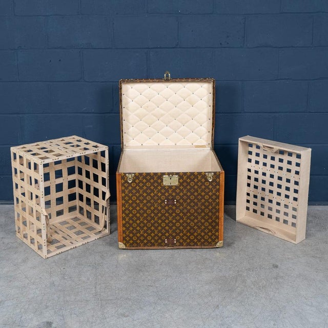 Antique Hat Trunk in Monogram Canvas from Louis Vuitton, France, 1910 For Sale - Image 11 of 18