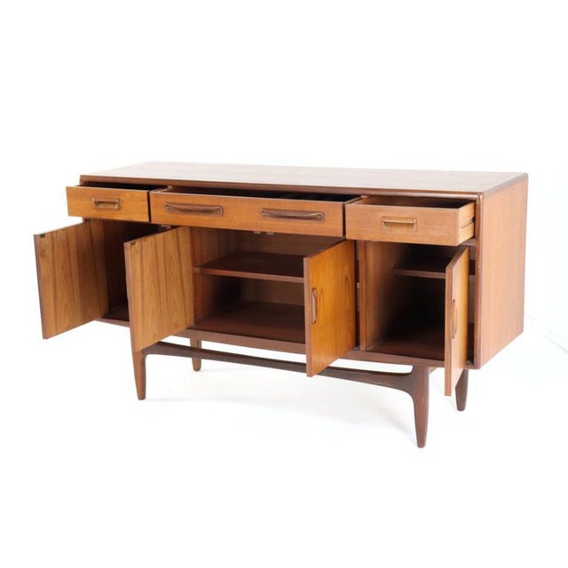Brown Fresco Sideboard attributed to Victor Wilkins for G-Plan, 1960s For Sale - Image 8 of 16