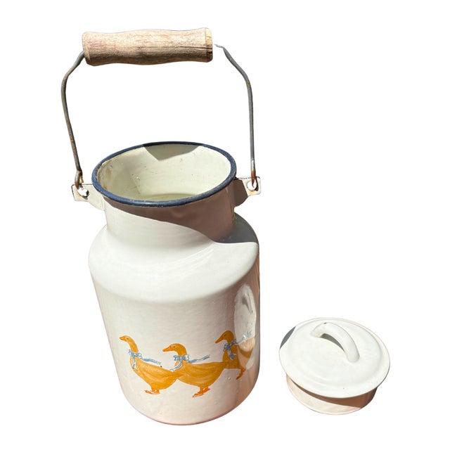 Large French Enamelware Pitcher and Milk Can with Geese Décor, 1950s, Set of 2 For Sale - Image 6 of 10