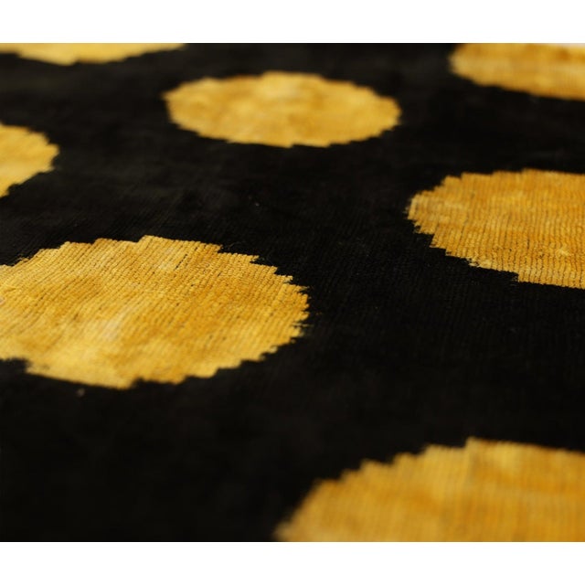 Luxury Black & Gold Silk Velvet Pillow 20x20 Inch | Handmade For Sale In San Francisco - Image 6 of 8