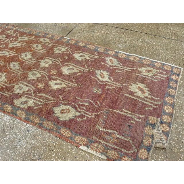 Galerie Shabab Collection Mid-20th Century Turkish Anatolian Small Runner For Sale - Image 9 of 10