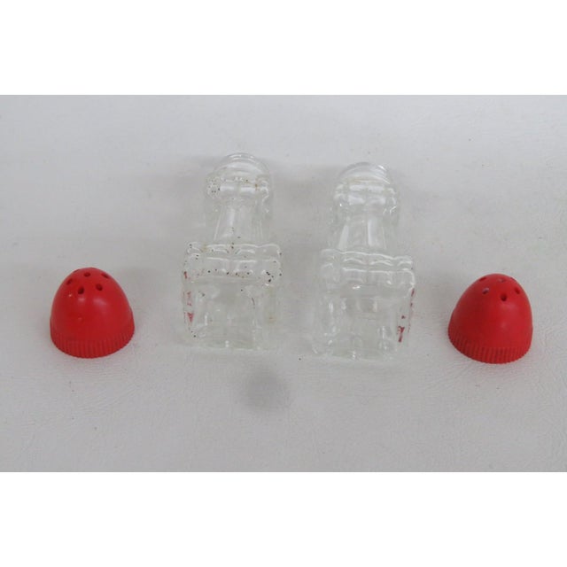 Mid 20th Century Mid Century Modern Pressed Glass Salt and Pepper Shakers Pair of 2 With Red Tops For Sale - Image 14 of 15