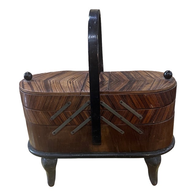 Art Deco Sewing Holder in Walnut Root, 1920s For Sale
