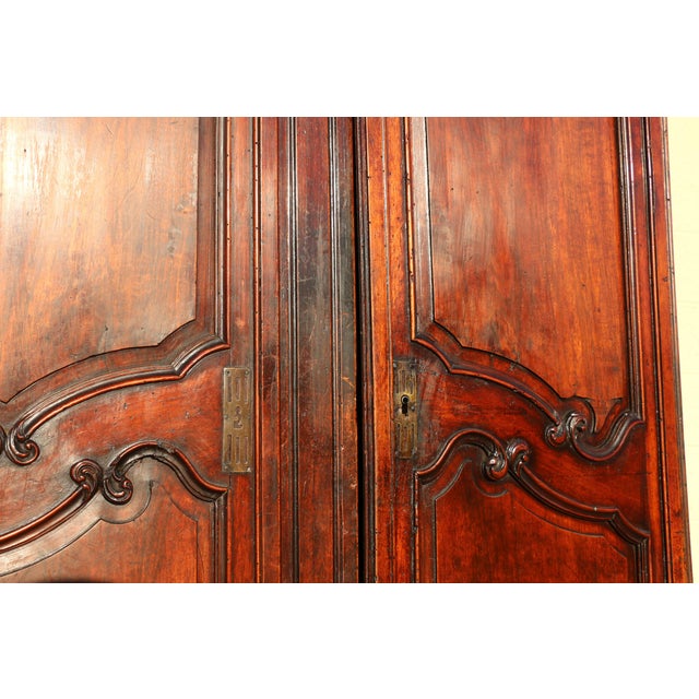 19th Century French Provincial Louis XV Walnut Armoire Cabinet For Sale - Image 13 of 13