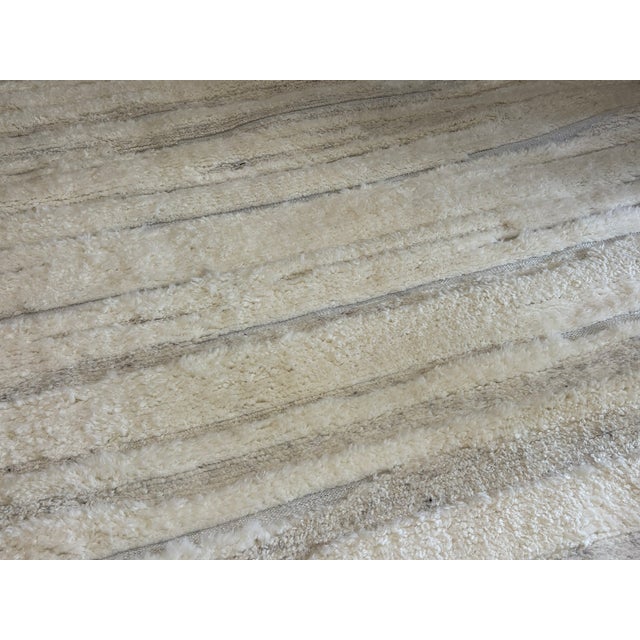 Rh Eli Wool Rug – 12' × 15' Natural | Hand-Knotted New Zealand Wool | Moroccan-Inspired Contemporary Design For Sale - Image 13 of 18