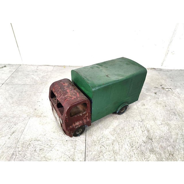 Metal Vintage Tin Toy Car from Tri-ang, 1950s For Sale - Image 7 of 10