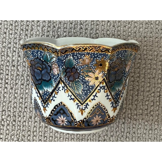 Japanese Japanese Imari Style Jardiniere For Sale - Image 3 of 11