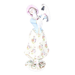 Porcelain Figurines of Dancer and Musician, Set of 2 For Sale