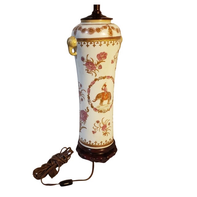 Mid 20th Century Vintage Chinoiserie Porcelain Table Lamp | Elephant Handle Accent For Sale - Image 5 of 7