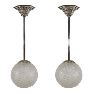 Hettier & Vincent French Art Deco Pendant Light 1930s - A Pair For Sale