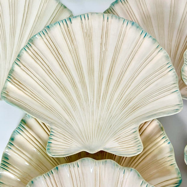 Vintage Hollywood Regency Coastal Clam Sea Shell Dinner Plates, Trompe L’Oeil Style - Set of 12.. For Sale - Image 9 of 10
