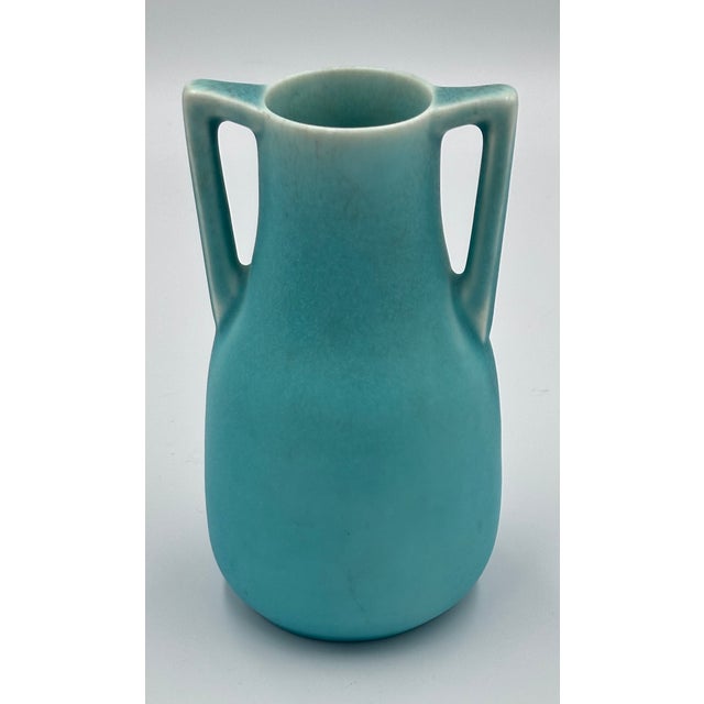 1920s Antique Rookwood Art Pottery Double-Handle Vase Robin's Egg Blue #2562 For Sale - Image 5 of 8