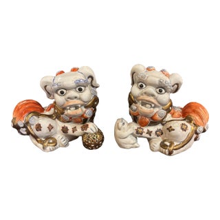 1950s Pair of Japanese Kutani Foo Dogs / Guardian Lions [Gsj] For Sale