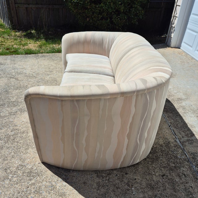 Milo Baughman 1980s Milo Baughman for Thayer Coggin Postmodern Loveseat in Original Fabric For Sale - Image 4 of 10