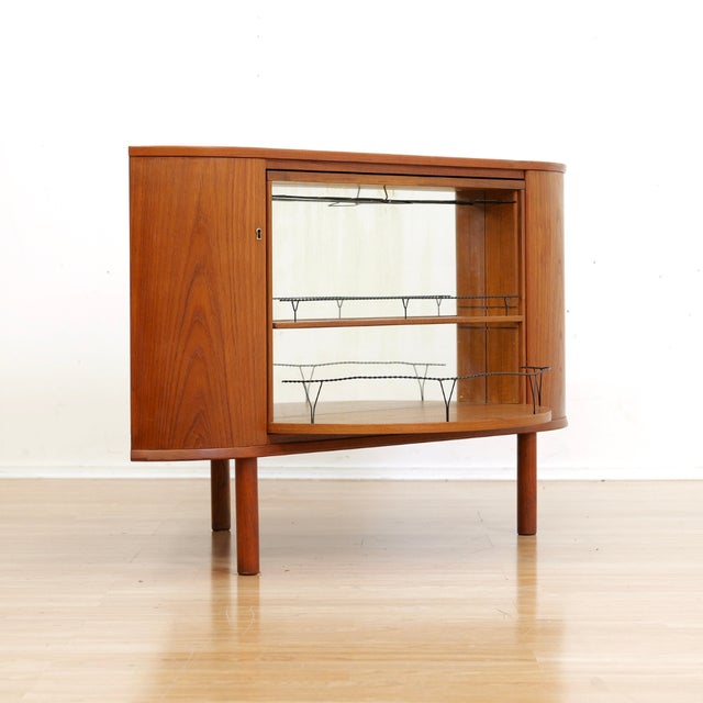 Mid-Century Modern 1960s Mid Century Teak Revolving Corner Bar by Siesta For Sale - Image 3 of 12