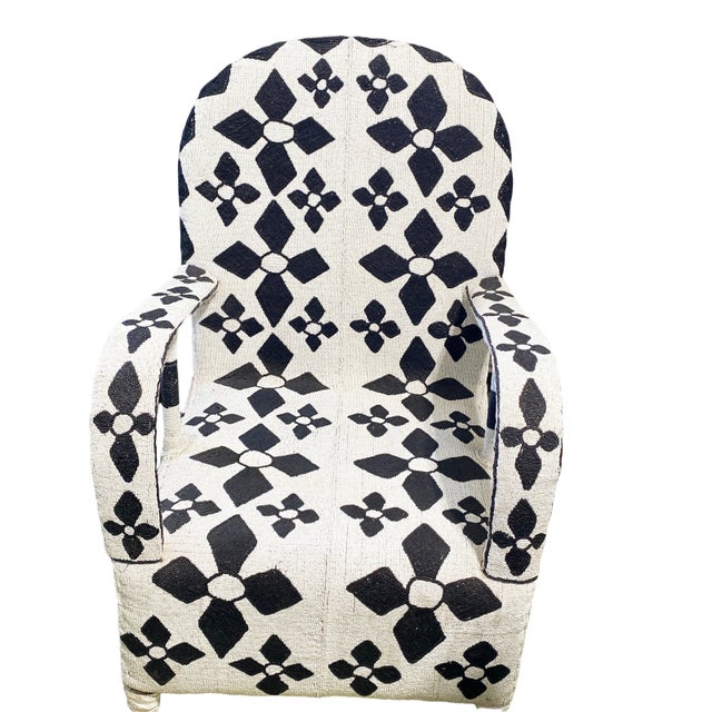 Wood African Nobility Nigerian Yoruba Black& White Beaded Chair For Sale - Image 7 of 13