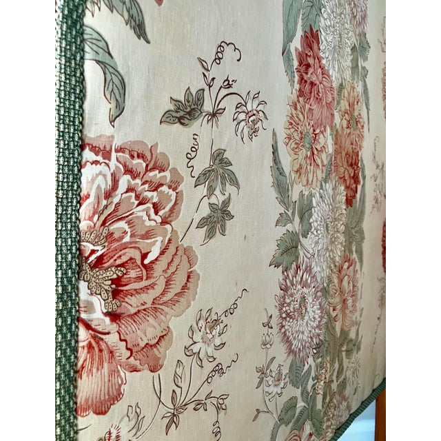 Antique Victorian Two-Panel Floral Fabric Folding Floor Screen With Finials For Sale - Image 9 of 18