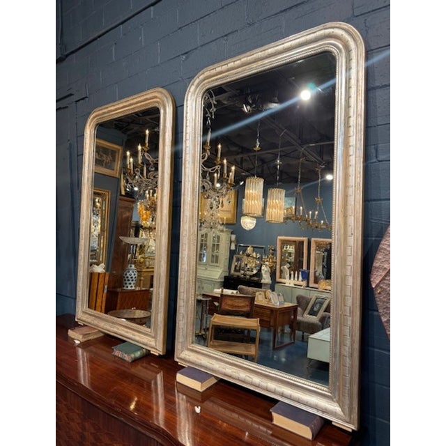 Pair of French Silver Louis Philippe Frames With Geometric Pattern For Sale In Dallas - Image 6 of 7