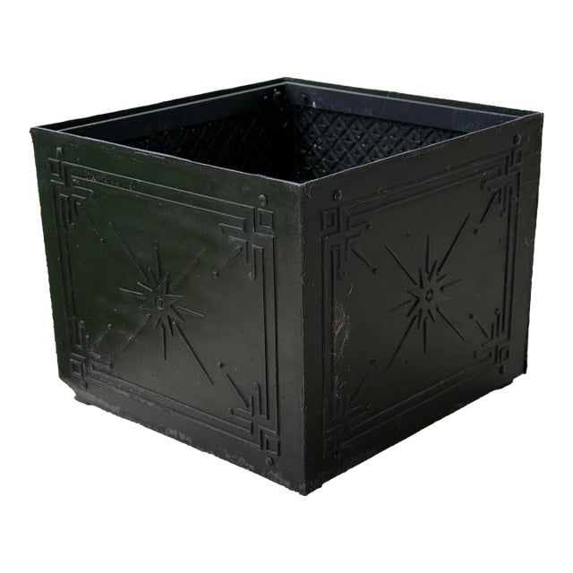 Antique Glasgow Scotland Cast Iron Foundry Planter Circa 1860 For Sale