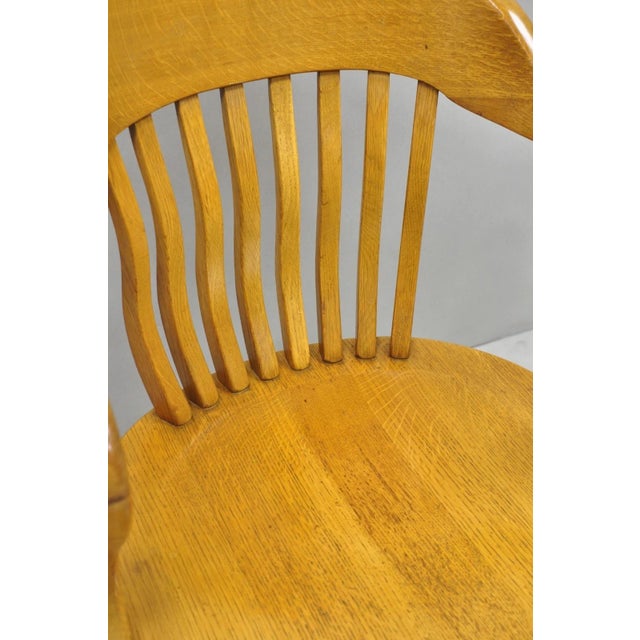Early 20th Century Traditional Antique Solid Golden Oak Wood Office Library Bankers Arm Chair For Sale - Image 9 of 16