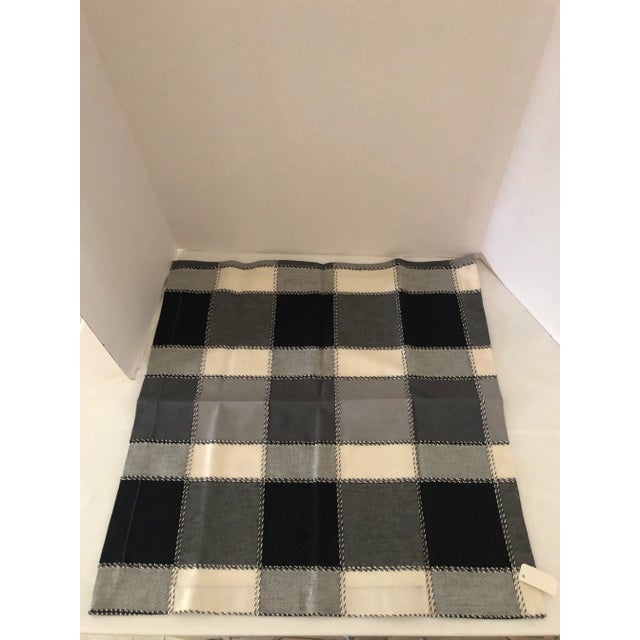 1990s Fine Sybaritic Industries Bristol Set of 6 Napkins For Sale - Image 4 of 5