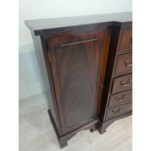 Antique English-Style Mahogany Chest of Drawers, 1900s For Sale - Image 6 of 13