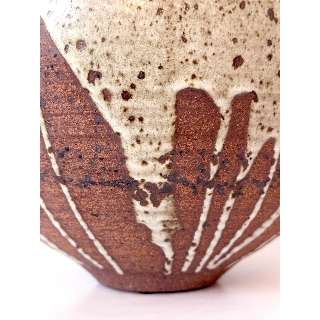 Striking Ceramic Jar Vase with Flowing Glaze by Vivika and Otto Heino For Sale - Image 12 of 12