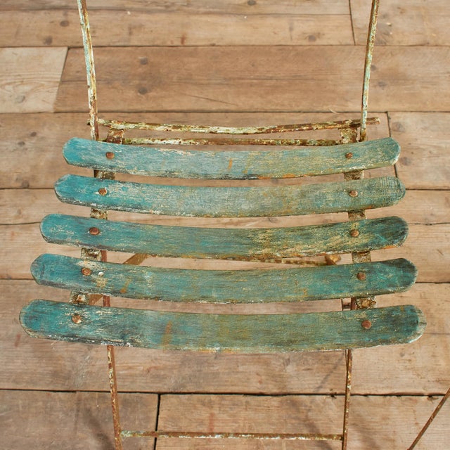 Antique French Folding Slatted Garden Bistro Chairs, 1920s, Set of 2 For Sale - Image 4 of 15