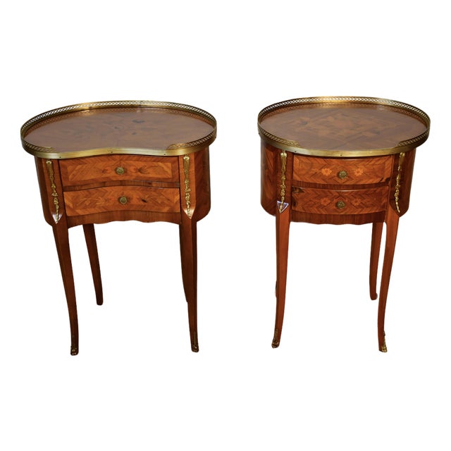 1930s French Style Satinwood Inlaid Pair of Nightstands / Bedside Tables, 2 Pieces For Sale