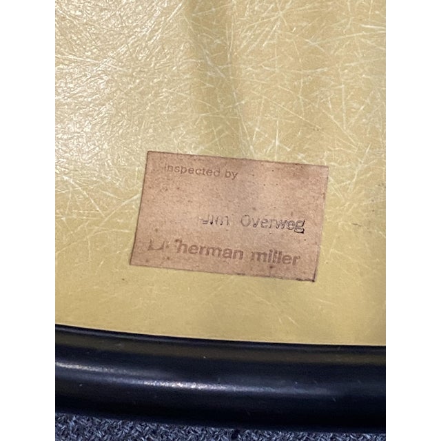 Vintage Yellow Vinyl-Covered Fiberglass Chair by Charles and Ray Eames for Herman Miller, 1950s For Sale - Image 3 of 18