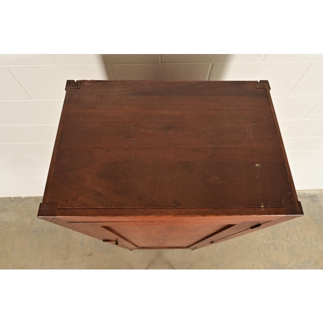 Stickley Brothers Style Antique Mission Oak Arts & Crafts Armoire Dresser or Linen Press, Circa 1900 For Sale - Image 9 of 12