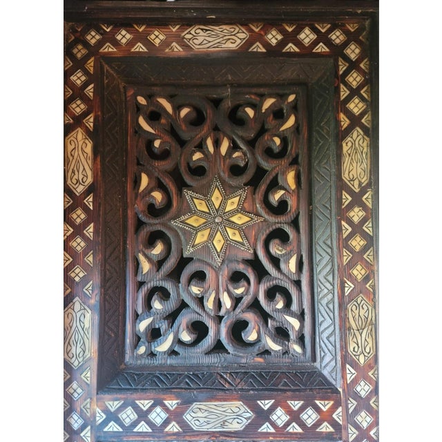 Moroccan Cedar Wood Console Table with Resin Decoratif Fragments For Sale - Image 9 of 10
