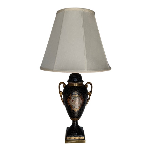 Vintage Remington Urn Table Lamp With Hunting Scene and Guilt Handles For Sale