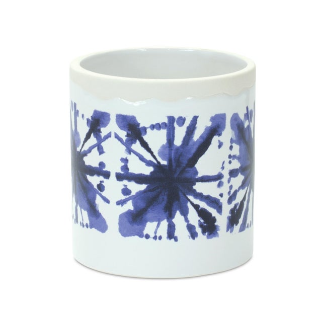 Modern Tie-Dye Print Ceramic Pot (Set of 2) For Sale - Image 3 of 3