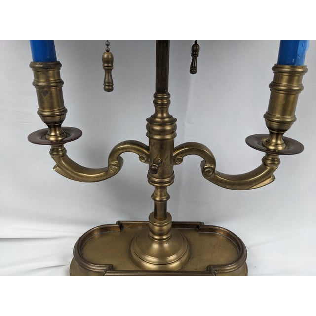 Wildwood Wildwood Vintage Brass Bouillotte Style Two-Light Table Lamp With Black Tole Shade and Gilt Decoration For Sale - Image 4 of 18