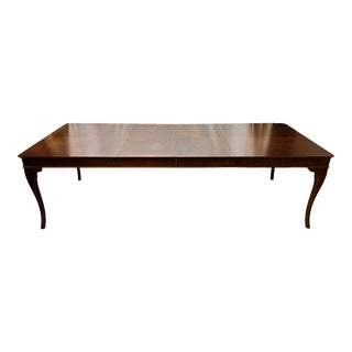 Vintage Thomasville Traditional Chippendale Style Matched Grain Mahogany Finish Dining Table For Sale