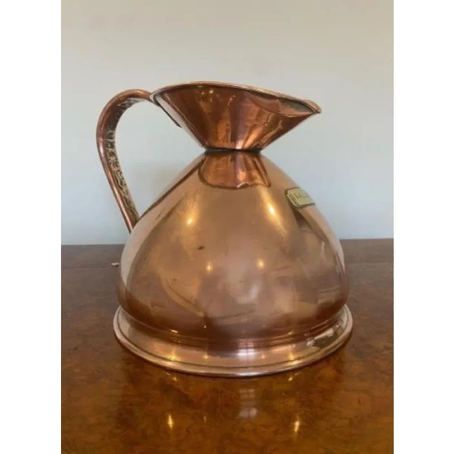 Superb quality antique Victorian one gallon harvest jug, having a quality copper harvest jug with a unusual brass plate...
