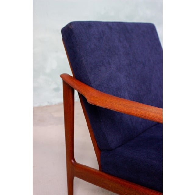 Brown Vintage Teak Lounge Chair by Ib Kofod-Larsen, 1960s For Sale - Image 8 of 14