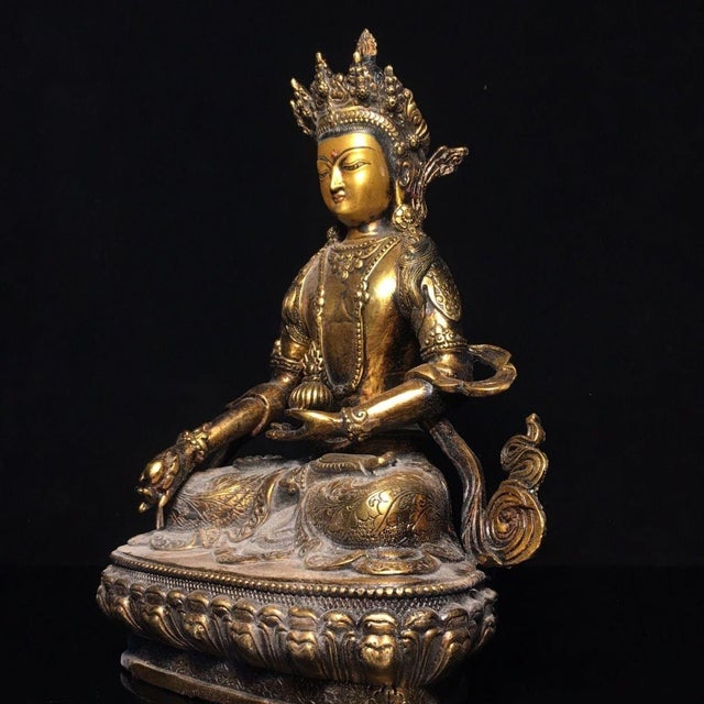 Traditional Vintage Gilt Bronze Ksitigarbha Bodhisattva Statue Buddhist Deity 12.2" For Sale - Image 3 of 9