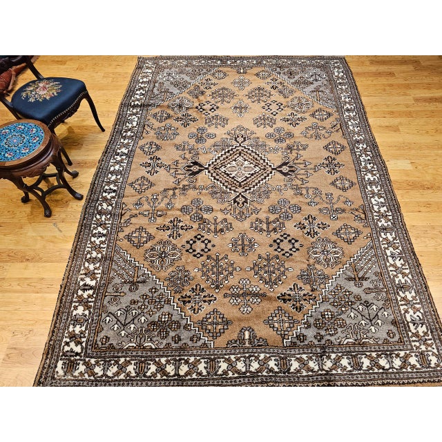 Vintage Persian Bakhtiari Rug, Hand-Knotted Wool, Allover Geometric Pattern, Camelhair & Ivory, 8x11 For Sale - Image 9 of 18