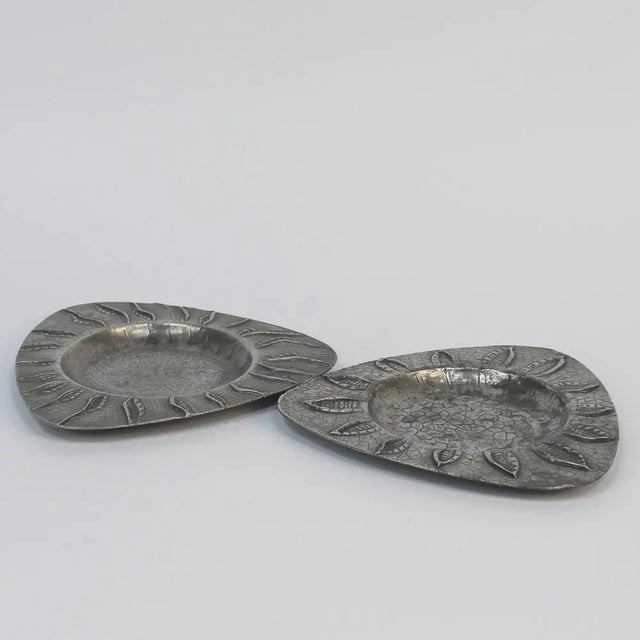 1950s Catchall Trays, 1950s, Set of 2 For Sale - Image 5 of 6