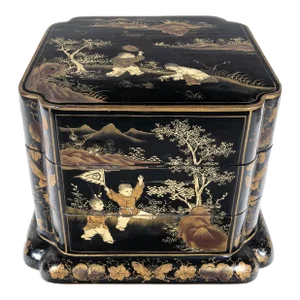Mid 20th Century Vintage Chinese Lacquered Three-Part Lidded Box