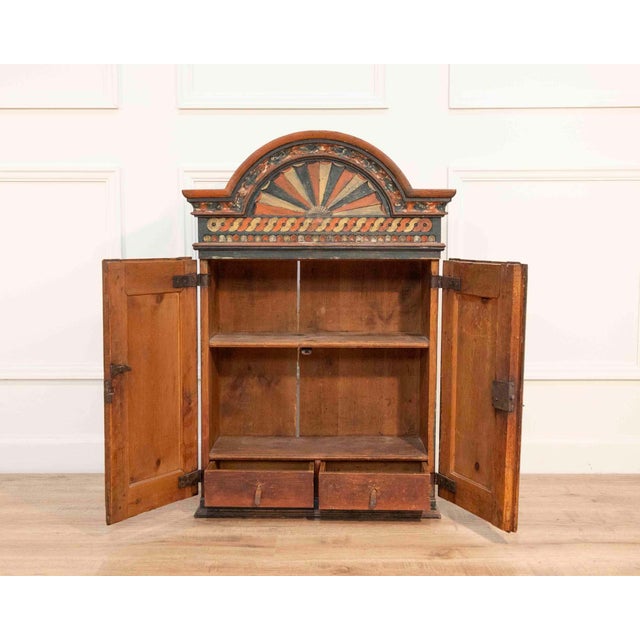19th Century Painted Skåne Wall Cabinet with Reeded Doors, Sweden For Sale - Image 9 of 14