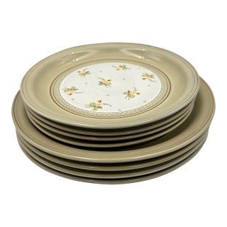 1970s Denby England Fine Stoneware Pottery Verona Dinner & Salad 8pc Plate Set For Sale