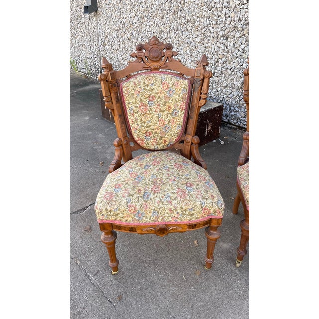 Rose Victorian American Renaissance Revival Style Parlor Set - 5 PCS For Sale - Image 8 of 12
