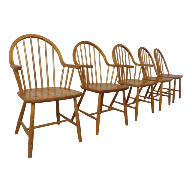 Danish Pine Chairs an Armchairs by Erik Ole Jørgensen for Tarm Stole Møbelfabrik, 1960s, Set of 5 For Sale
